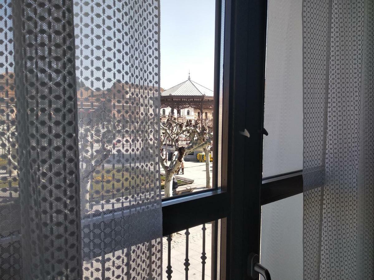 La Casa Tahona Plaza De Cervantes Alcalá de Henares Buitenkant foto